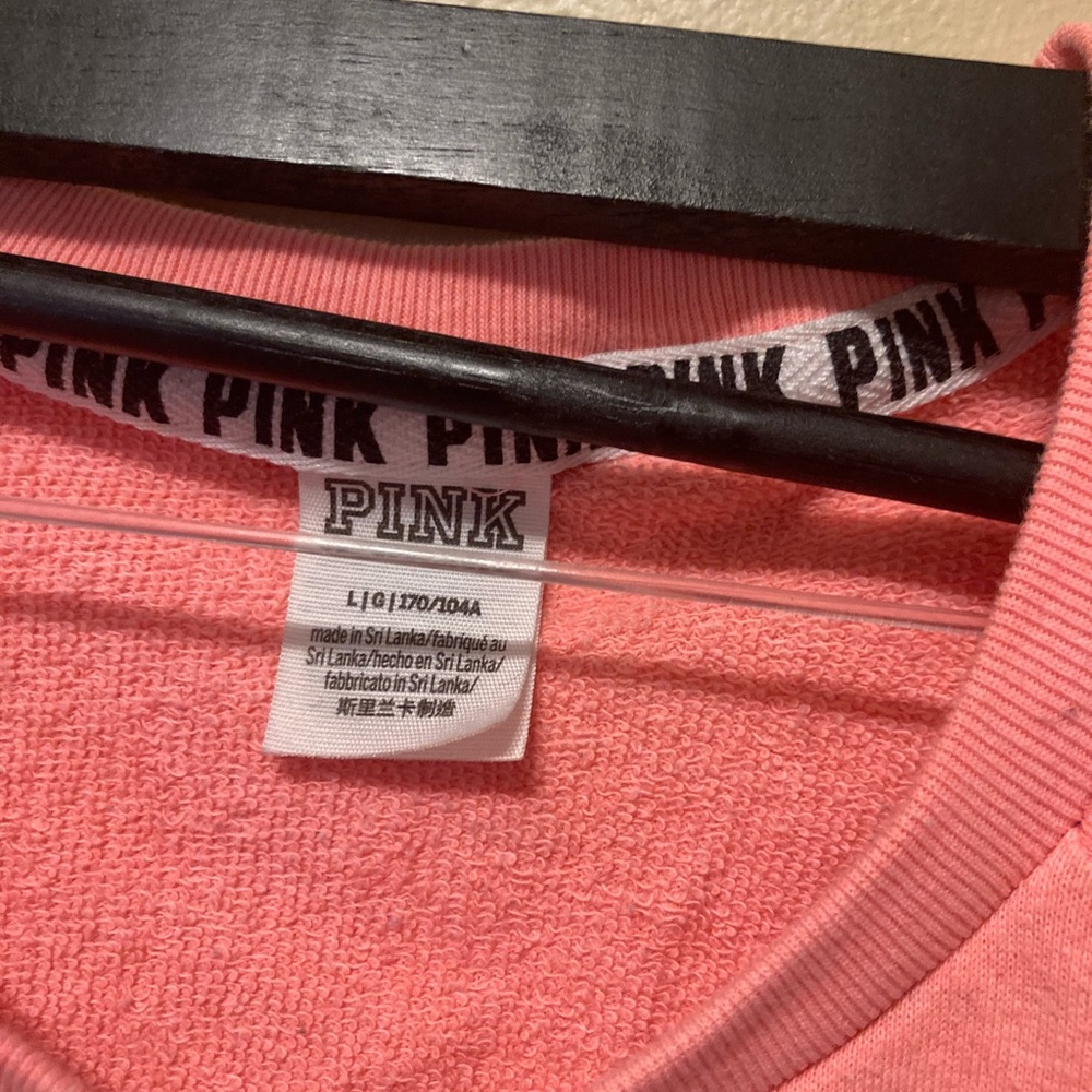 Pink sweatshirt - Picture 3 of 3